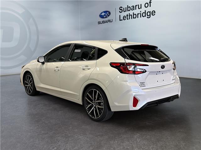 2025 Subaru Impreza photo 3