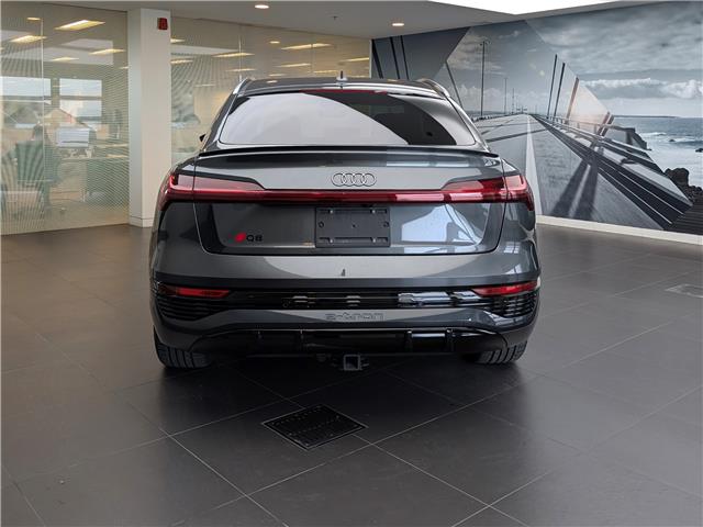 2024 Audi Q8 e-tron Base (Stk: 182916) in Oakville - Image 3 of 12