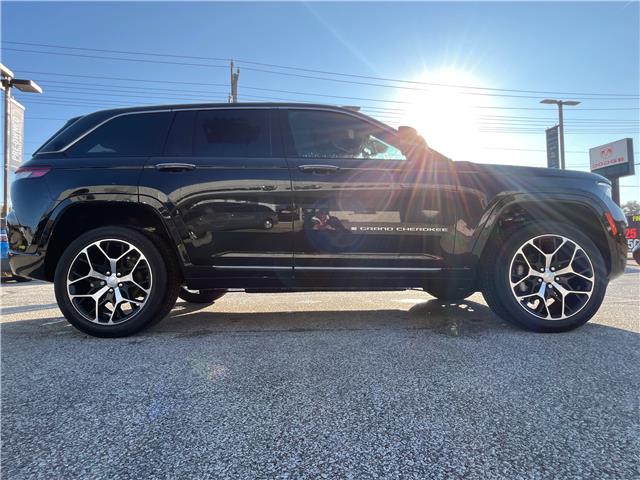 2025 Jeep Grand Cherokee Summit (Stk: 25-418) in Sarnia - Image 5 of 28
