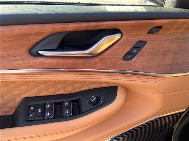 2025 Jeep Grand Cherokee Summit (Stk: 25-418) in Sarnia - Image 9 of 28