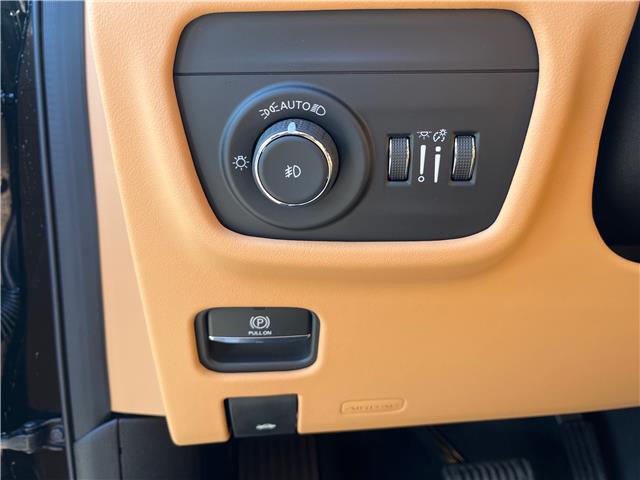 2025 Jeep Grand Cherokee Summit (Stk: 25-418) in Sarnia - Image 10 of 28