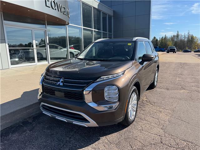 2022 Mitsubishi Outlander SE (Stk: 24608) in Pembroke - Image 4 of 26