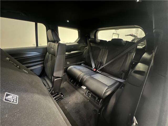 2025 Jeep Grand Cherokee L Laredo (Stk: 8748480) in Courtenay - Image 13 of 19