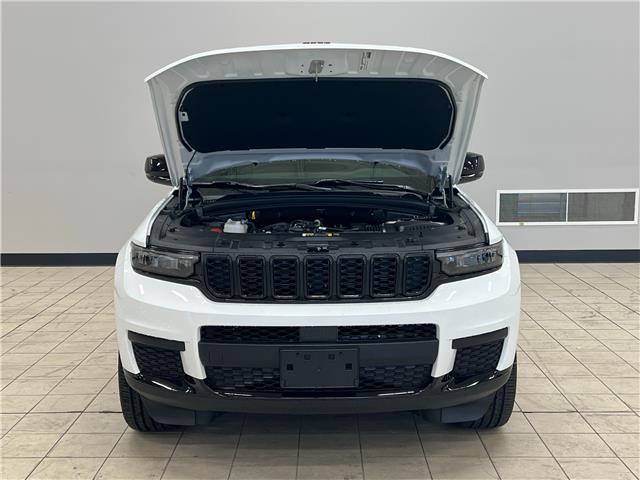 2025 Jeep Grand Cherokee L Laredo (Stk: 8748480) in Courtenay - Image 9 of 19