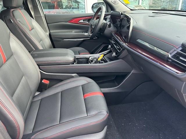 2026 Chevrolet Traverse RS (Stk: 26045) in Moosomin - Image 2 of 11