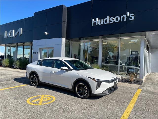 2025 Kia K4 EX (Stk: K25337) in Listowel - Image 1 of 17