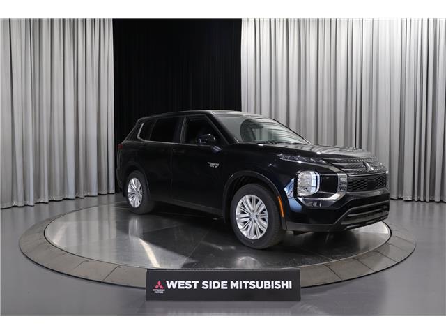 2025 Mitsubishi Outlander PHEV ES (Stk: P25933) in Edmonton - Image 1 of 25