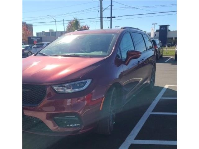 2022 Chrysler Pacifica Limited (Stk: 138835) in London - Image 1 of 4
