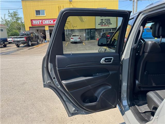 2021 Jeep Grand Cherokee Laredo (Stk: 250821) in Ottawa - Image 12 of 20