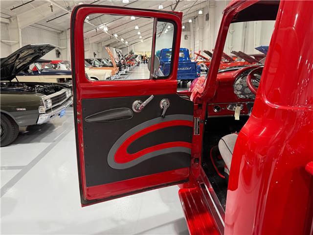 1956 Ford F100 Resto-Mod Truck (Stk: U15748) in Watford - Image 21 of 41
