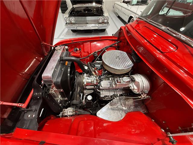 1956 Ford F100 Resto-Mod Truck (Stk: U15748) in Watford - Image 31 of 41