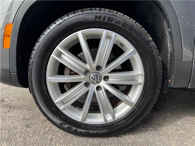 2016 Volkswagen Tiguan Highline (Stk: 2510540) in Waterloo - Image 9 of 23