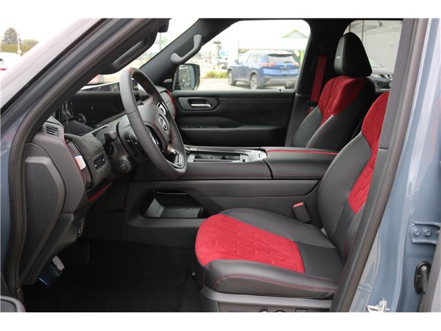 2026 Nissan Armada Nismo (Stk: T26117) in Kamloops - Image 12 of 19