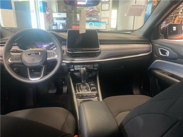 2026 Jeep Compass Sport (Stk: 26010) in New Hamburg - Image 10 of 15