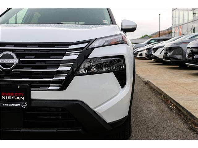 2026 Nissan Rogue S (Stk: T26120) in Kamloops - Image 10 of 20