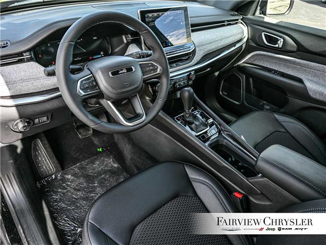 2026 Jeep Compass North (Stk: TT2453) in Burlington - Image 14 of 33