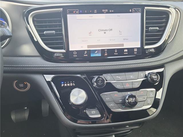 2026 Chrysler Pacifica Select (Stk: 260052) in Windsor - Image 18 of 26