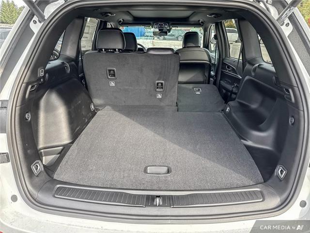 2025 Jeep Grand Cherokee Limited (Stk: 163858) in London - Image 10 of 16