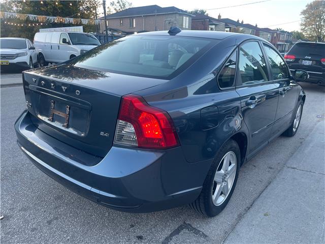 2010 Volvo S40 2.4i (Stk: V504391) in Scarborough - Image 5 of 18