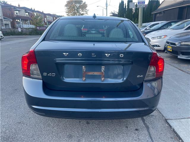 2010 Volvo S40 2.4i (Stk: V504391) in Scarborough - Image 6 of 18