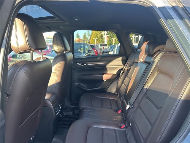 2021 Mazda CX-5 Signature (Stk: P4888) in Surrey - Image 11 of 15
