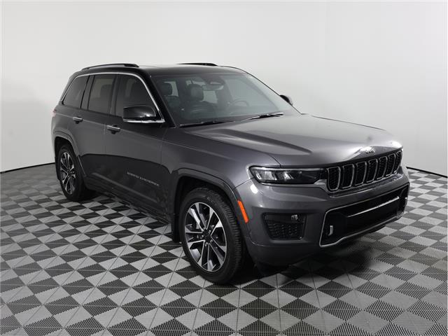 2024 Jeep Grand Cherokee Overland (Stk: B20358) in Calgary - Image 3 of 24