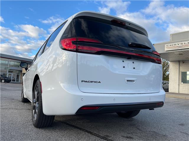 2026 Chrysler Pacifica Select (Stk: 26-165) in Sarnia - Image 3 of 27