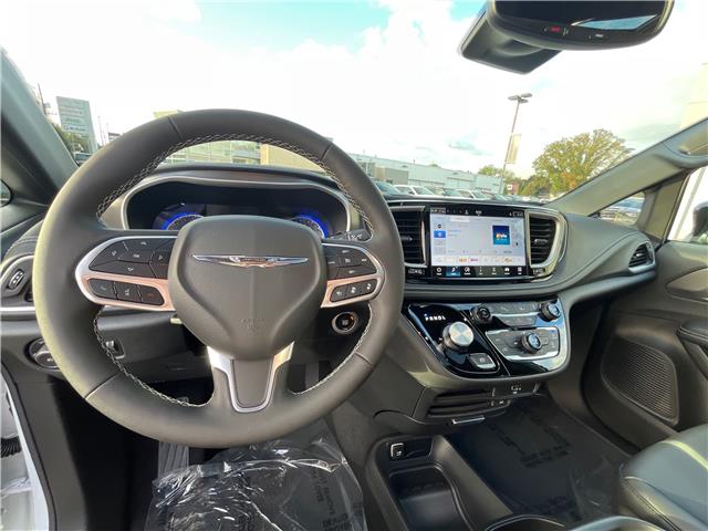 2026 Chrysler Pacifica Select (Stk: 26-165) in Sarnia - Image 12 of 27