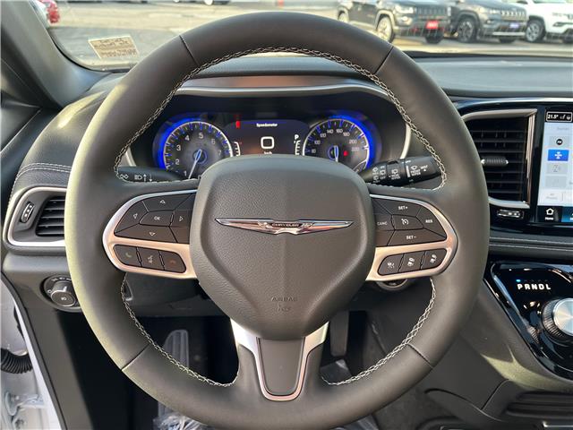 2026 Chrysler Pacifica Select (Stk: 26-165) in Sarnia - Image 13 of 27