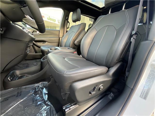2026 Chrysler Pacifica Select (Stk: 26-165) in Sarnia - Image 8 of 27