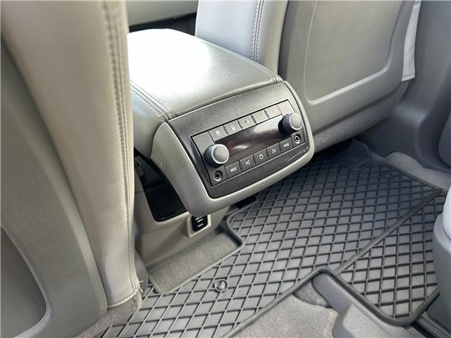 2016 GMC Acadia SLT1 (Stk: M5971) in Sarnia - Image 19 of 35