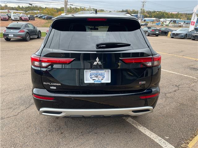 2023 Mitsubishi Outlander SE in Charlottetown - Image 8 of 20