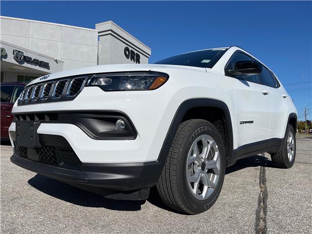 2026 Jeep Compass North (Stk: 26-138) in Sarnia - Image 1 of 21