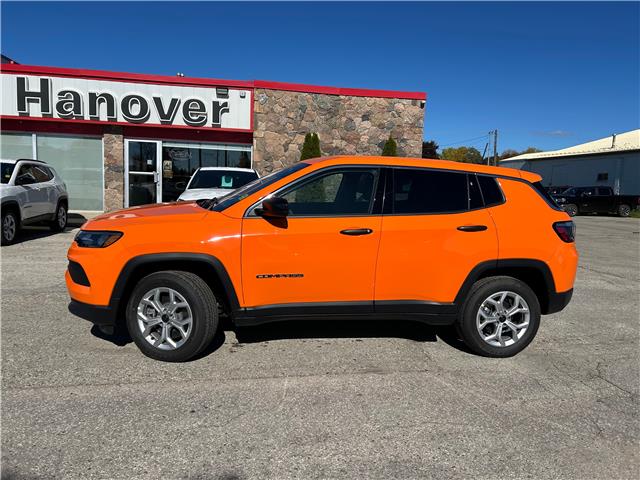 2026 Jeep Compass Sport (Stk: 26-017) in Hanover - Image 2 of 17