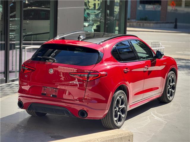 2023 Alfa Romeo Stelvio ti (Stk: 383U) in Toronto - Image 8 of 30