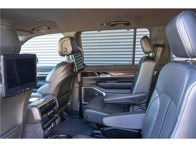 2022 Jeep Wagoneer Series III (Stk: U11009) in London - Image 11 of 27