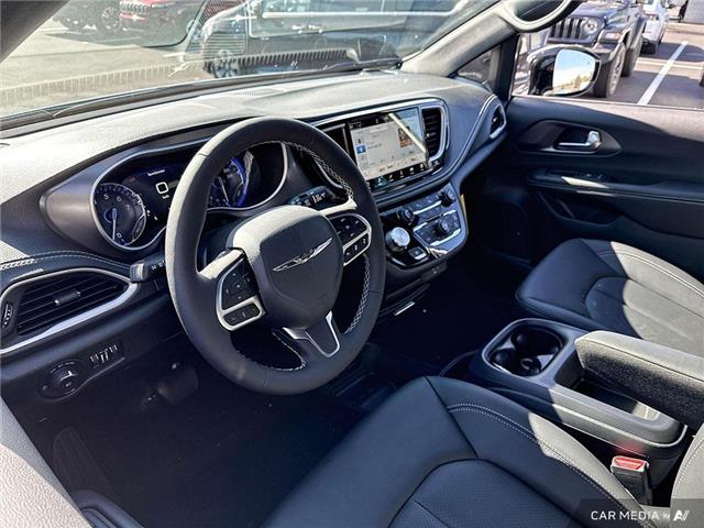 2026 Chrysler Pacifica Select (Stk: 164065) in London - Image 11 of 16