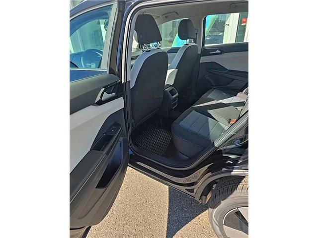 2026 Volkswagen Taos Trendline (Stk: 26264) in Lethbridge - Image 15 of 25