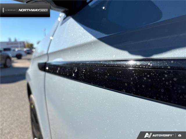 2025 Lincoln Navigator Reserve (Stk: 5LN6749) in Brantford - Image 8 of 22