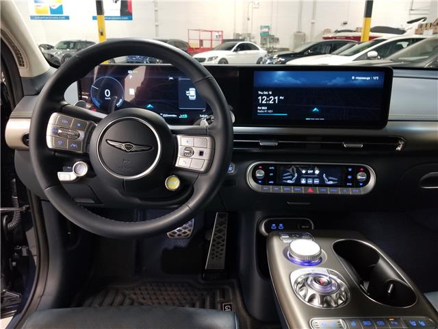 2023 Genesis GV60 Performance w/Navy Interior (Stk: W4893) in Mississauga - Image 13 of 27