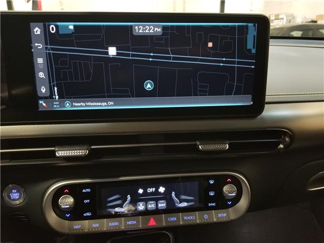2023 Genesis GV60 Performance w/Navy Interior (Stk: W4893) in Mississauga - Image 17 of 27