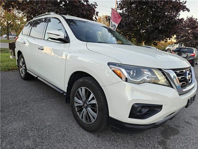 2017 Nissan Pathfinder SV in Ottawa - Image 1 of 1