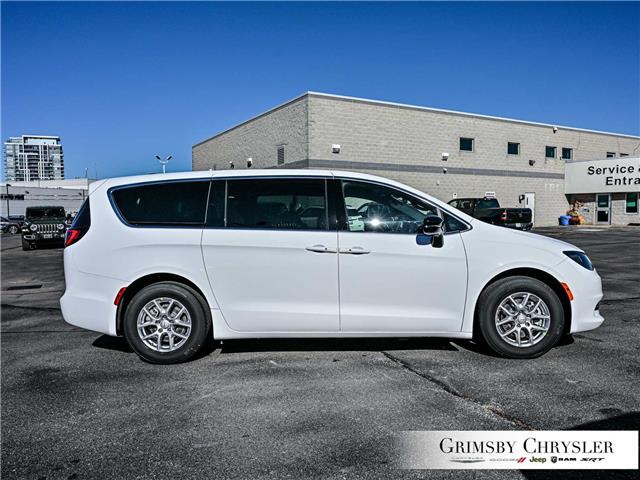 2026 Chrysler Grand Caravan SXT (Stk: N26044) in Grimsby - Image 12 of 33