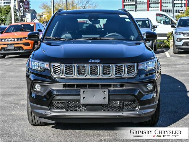 2026 Jeep Compass North (Stk: N26013) in Grimsby - Image 2 of 33