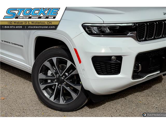2025 Jeep Grand Cherokee Overland (Stk: 46004) in Waterloo - Image 2 of 23