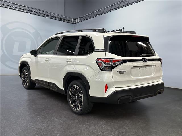 2025 Subaru Forester Limited photo 2