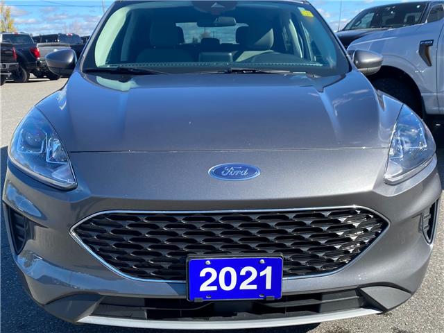 2021 Ford Escape SE (Stk: 2025-205A) in New Liskeard - Image 3 of 16