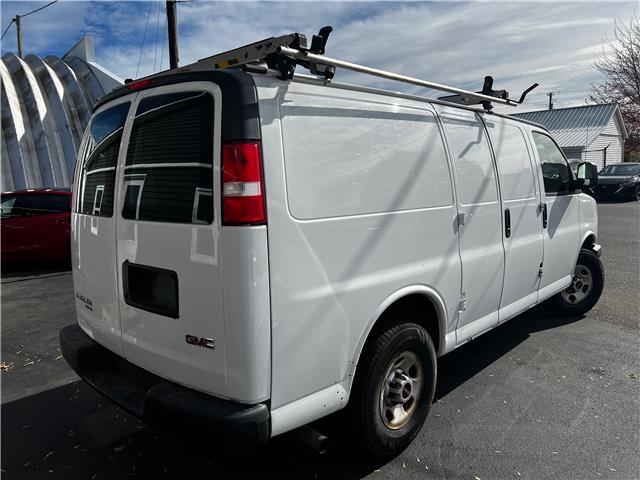 2016 GMC Savana 2500 1WT (Stk: -) in Sussex - Image 4 of 11