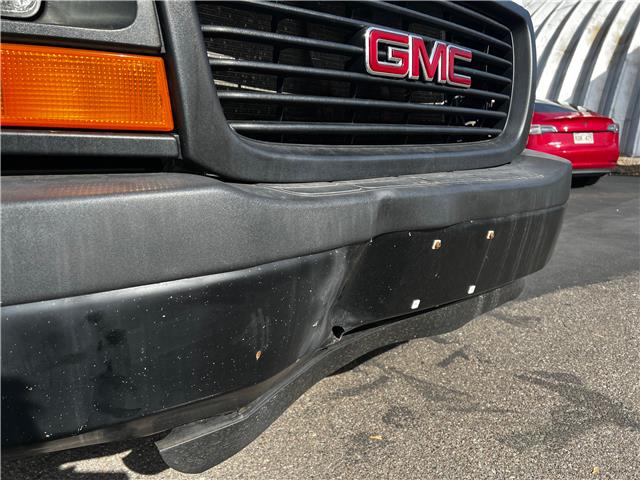 2016 GMC Savana 2500 1WT (Stk: -) in Sussex - Image 7 of 11