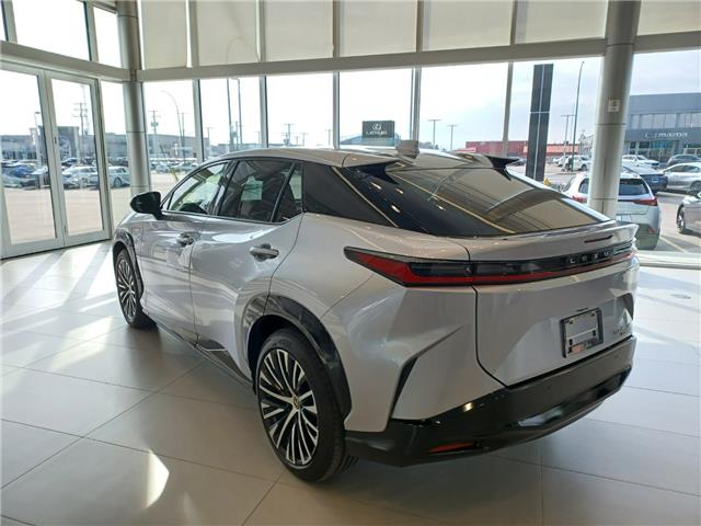 2025 Lexus RZ 450e Base (Stk: 259187) in Regina - Image 8 of 9